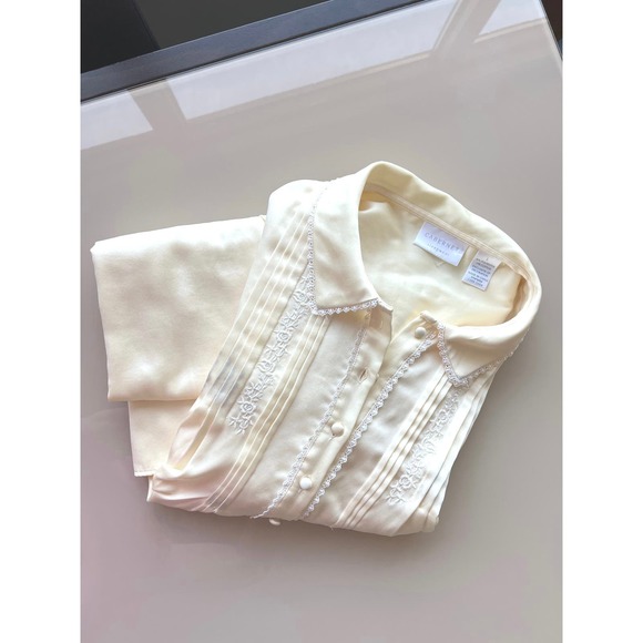 VINTAGE CABERNET SLEEPWEAR pale yellow silky satin VINTAGE nightgown size L - Picture 1 of 11